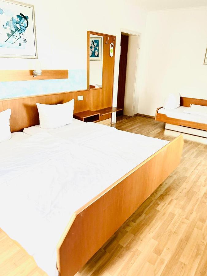 كارلسروه Mc Hotel المظهر الخارجي الصورة