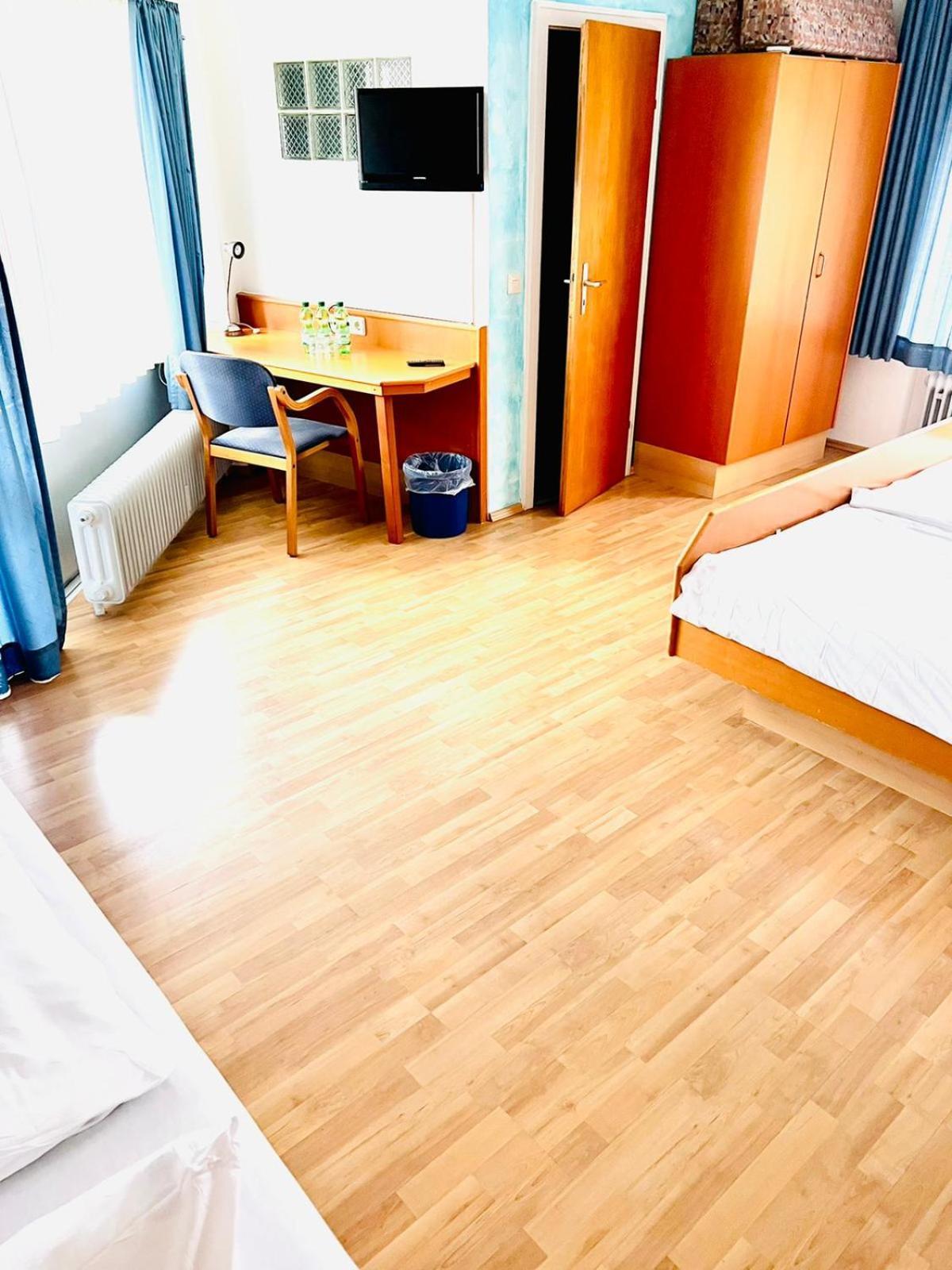 كارلسروه Mc Hotel المظهر الخارجي الصورة